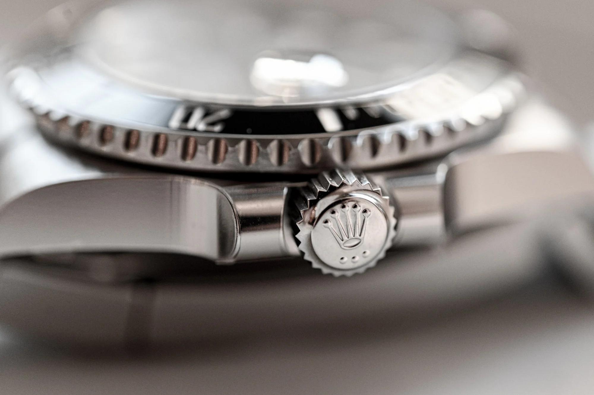 The ABCs of Time – All About Watch Crowns, the Small but Crucial Interaction with your Watch